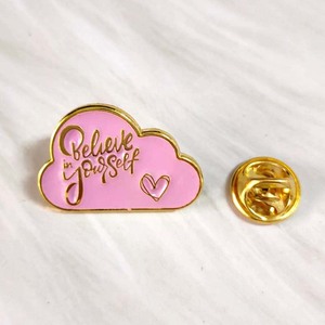 <span class=keywords><strong>Credi</strong></span> <span class=keywords><strong>In</strong></span> <span class=keywords><strong>te</strong></span> stesso <span class=keywords><strong>In</strong></span> metallo con spille <span class=keywords><strong>In</strong></span> metallo con segno distintivo positivo congratulazioni regali con spille <span class=keywords><strong>In</strong></span> metallo placcato oro personalizzato - Product Image 1