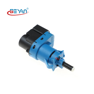 Fournisseur de pièces automobiles de Guangzhou C2P14525 C2P3763 Interrupteur de feu stop pour <span class=keywords><strong>JAGUAR</strong></span> XF I XJ XK II Cabriolet XK II Coupé BEYAN - Product Image 2