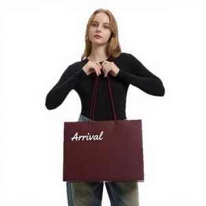 Bolsa de Mano de Papel Ecológica, Duradera y de Alta Calidad, con Logotipo Personalizado Impreso, para Empaque de Ropa de Mujer - Product Image 5