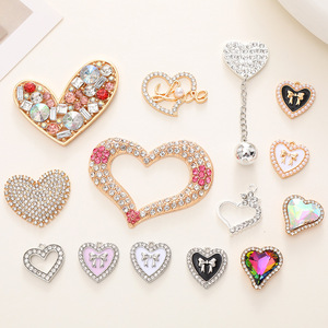 Nœud papillon en forme de cœur <span class=keywords><strong>clouté</strong></span> de diamants rose rouge pêche avec étuis de téléphone en métal et autocollant en diamant - Product Image 1