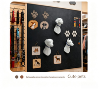 Vente en gros de sculptures murales en fibre de verre en forme de tête de chien, présentoirs professionnels pour colliers de magasins d'animaux, bustes d'animaux, accessoires de présentation, approvisionnement en gros