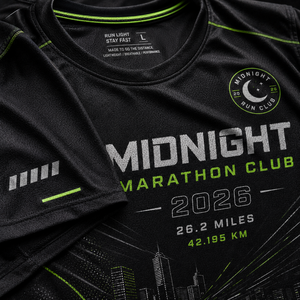 Camiseta Personalizada del Club Midnight Marathon, Reflectante, de Secado Rápido, para Equipos de Carreras Nocturnas - Product Image 5