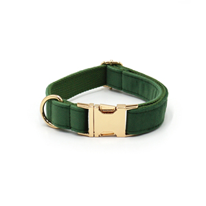 Nuevos productos <span class=keywords><strong>Collar</strong></span> de perro único Collares de perro de lujo coloridos de lujo Serie verde clásica Collares de mascotas de terciopelo suave - Product Image 4
