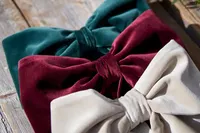 Personalisierter Weihnachtskranz Schleife aus Baumwollsamt mit Stickerei Handgefertigte Feiertagsdekoration für Hochzeit und Party