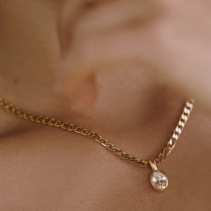 Nuevo 18K chapado <span class=keywords><strong>en</strong></span> oro libre de deslustre de acero inoxidable Vintage Star 5a Zircon colgante pulido cubano cadena collar mujeres - Product Image 3