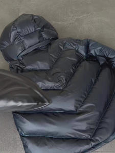 Veste en duvet ultra légère pour homme, logo personnalisé, réversible, matelassée, longue, de haute qualité, vêtement matelassé - Product Image 2