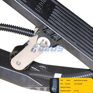 Repuestos para Grúa sobre Camión ZOOMLION QY70V QY70V532, Pedal de Acelerador Electrónico 1031700064 - Product Image 1