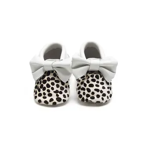 Chaussures pour bébés en cuir véritable, mocassins à motifs imprimés personnalisés, pour les tout-petits, fêtes