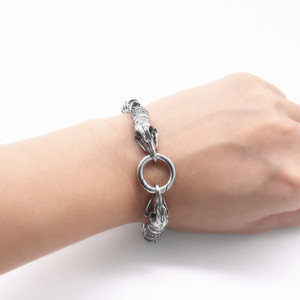 Yunnique - Pulsera de cadena de acero de titanio a la moda, diseño de púas, joyería unisex, lista para enviar - Product Image 3
