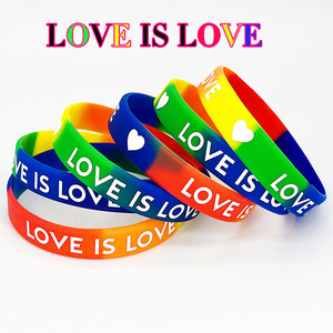 2023 alta calidad Love Is Love LGBT <span class=keywords><strong>Pride</strong></span> Rainbow Rubber Unisex muñequera pulsera de silicona - Product Image 2