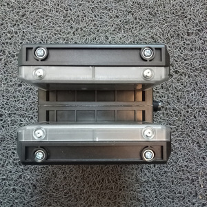 Lecteur de codes-barres Pepperl+Fuchs WCS3B-LS221H, scanner industriel, Allemagne - Product Image 1