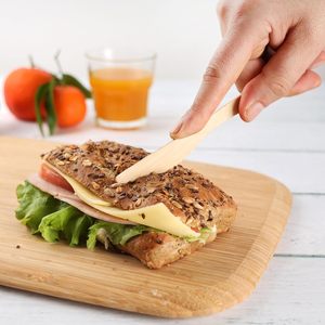 Coltelli in Bambù Organico Reale a Prezzo Molto Scontato, Qualità Alimentare, Design con Impugnatura Confortevole, Coltello in Bambù Usa e Getta per Bambini - Product Image 5