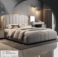 Lit King Size en Cuir Capitonnée, Mobilier de Chambre de Luxe pour Villa, Vente Directe Usine