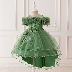 Robe de soirée élégante pour enfants, avec dentelle et empiècements en maille, idéale pour les fêtes, anniversaires et événements spéciaux - Product Image 2