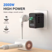 Vente en gros 35W PD Type C 3.1A USB Adaptateur de voyage universel 4 ports USB UK Aus US EU Plugs Convertisseurs internationaux Sortie 65W