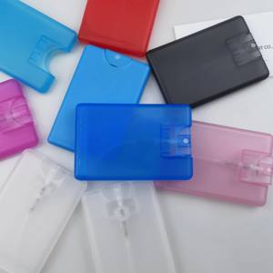 ขวดสเปรย์พลาสติกเปล่าแบบการ์ด ขนาด 20 มล. หลายสี พร้อมหัวปั๊มพ่น  พิมพ์ลายซิลค์สกรีน พกพาสะดวกสำหรับเครื่องสำอางและการเดินทาง - Product Image 1