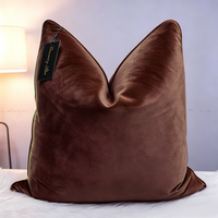 Housse de coussin décorative verte jacquard avec logo personnalisé pour canapé, hôtel et fournisseur domestique