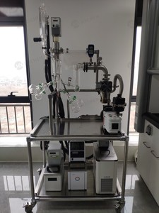 Unidad de Película Delgada de Vidrio Borosilicato de Alta Capacidad bibo de 0.1m2 para Laboratorio, con Bomba de Rodamiento, 2-12kg/h, Destilación al Vacío de 5Pa - Product Image 3