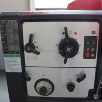 Tour à métaux manuel CW6180 11 kW, 18 vitesses de broche pour la coupe de filetages, des arbres et des pièces mécaniques