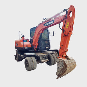 Mini-excavatrice sur chenilles hydraulique Doosan DH60 d'occasion, 6 tonnes, d'origine coréenne, 2020, faible nombre d'heures, à vendre - Product Image 1
