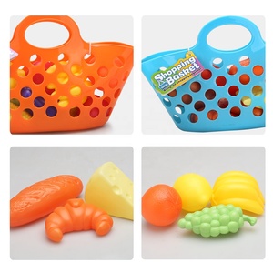 Jouets à provisions en plastique pour enfants Pretend Play Kitchen & Grocery Comprend Play Food & Basket-pour filles et garçons - Product Image 3