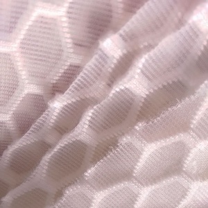 Le ballon de football et la ruche ultra-mince 3d <span class=keywords><strong>polyester</strong></span> sandwich entretoise air mesh tissu - Product Image 4