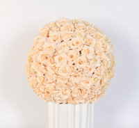 Vente en gros de grandes boules de fleurs artificielles roses blanches pour la décoration de mariage