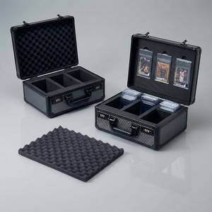Boîte de rangement personnalisable en aluminium pour cartes de sport, étui de transport pour cartes gradées, étui rigide pour cartes. - Product Image 1