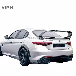 Décoration en fibre de carbone pour <span class=keywords><strong>pare</strong></span>-chocs avant/arrière Viph Romeo Giulia, installation par vis, ajustement universel, <span class=keywords><strong>peinture</strong></span> noire - Product Image 3