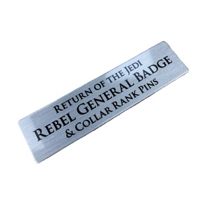 Tùy Chỉnh Nhôm Lụa In Ấn Không Thấm Nước Nhãn Màu Đen Nội Dung Kim Loại Nhãn Chất Lượng Cao Kim Loại Tên Nơi Cho Đồ Nội Thất - Product Image 3