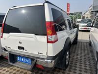 Nissan ZN Van 2.4L Manuelle 4x4 Modèle Standard Conduite à Gauche Camionnette Polyvalente – Meilleure Vente sur le Marché des Véhicules d'Occasion en Chine
