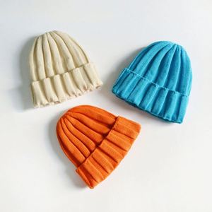 Gorro de Punto para Niños, Otoño Invierno 2024, Diseño a Rayas, Simple y Moderno - Product Image 1