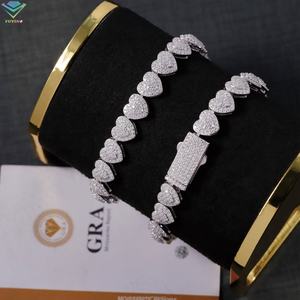 Pulsera Cubana de Diseño de Corazón con Moissanita GRA de Moda, 10 mm, Plata de Ley 925, Pulsera Hip Hop, Pulsera Cubana de Corazón con Moissanita VVS - Product Image 2