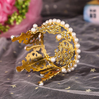 Krone Tiara Kuchen Oberteil Kristall Perle Kinder Haar-Ornamente für Hochzeit Geburtstag Party Kuchen Dekoration goldene und silberne Farbe