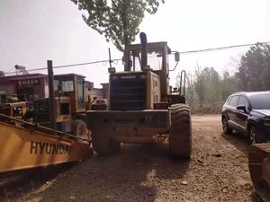 รถตักล้อยาง KOMASTU WA320 มือสองสำหรับขาย รถตักล้อยาง komatsu WA320 WA320-3 WA320-6 ของแท้จากญี่ปุ่น รถตักหน้า Wa380 - Product Image 5