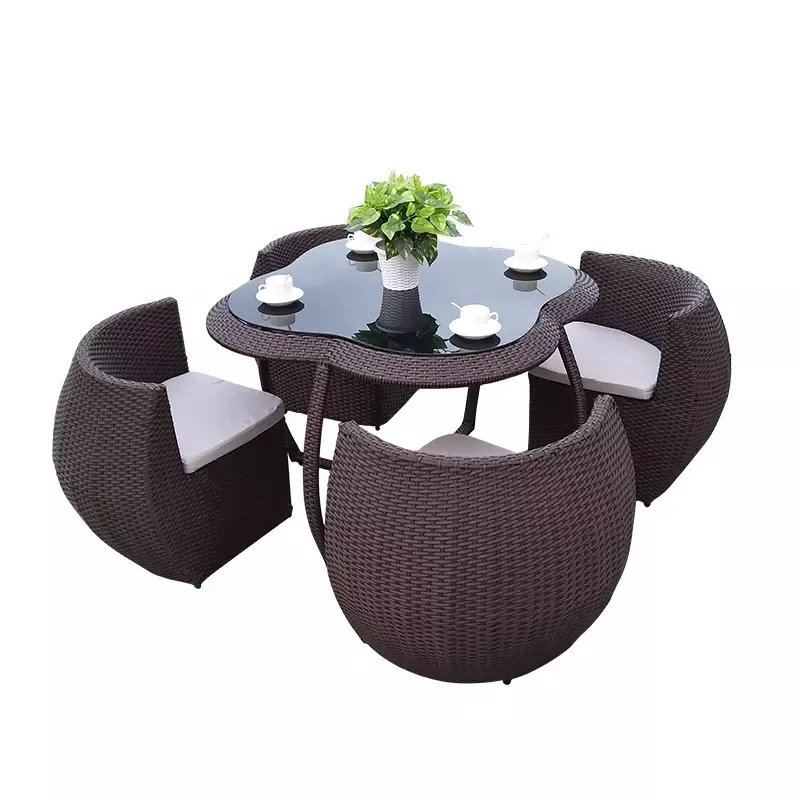 Combinazione di fiori salvaspazio sedia in Rattan tavolino mobili da esterno Set da giardino in vimini Rattan per balcone