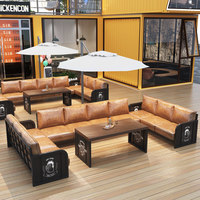 Table et chaises de bistrot vintage industrielles en fer forgé pour bar, café, restaurant, barbecue, espace de restauration en conteneur