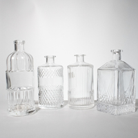 Botella de Vidrio Transparente Redonda Personalizada con Grabado, Capacidades de 700ml/375ml/750ml, Tapa de Rosca para Whisky, Vodka, Tequila, Ron y Licores