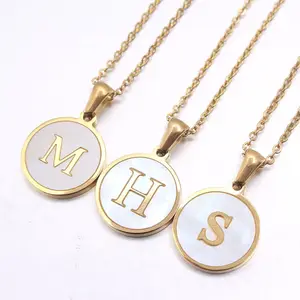 2020 Latest Stainless Steel 18K Gold Plated A-Z Initial Letter Necklace Gold Chain 26 Alphabet Shell Pendant Necklace