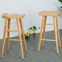 Tabouret de bar en bois robuste de style nordique moderne pour une utilisation intérieure en cuisine, salle à manger, restaurant, usage commercial