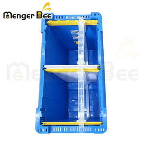 Dual Queen Rearing Plastic Bee Transport Box Ventilated Nucleus Hive Case with Frame Support Grooves for Bee Colony Moving - Product Image 4