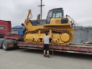 Excavadora Hidráulica Komatsu PC155US Usada de Alta Calidad, Máquina Japonesa Original con Pintura Original y Bajo Consumo de Combustible - Product Image 4