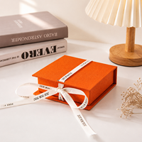 Caja de Regalo Rígida con Tapa Abatible y Lazo de Cinta Multicolor, Bolsa de Regalo de Papel a Juego, Empaque de Regalo Premium Resistente