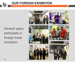 جودة عالية متينة 2 4 بوصة مسطحة عالمية دوارة عربة صناعة العجلات أحجام بلاستيكية قابلة للتخصيص للمستشفيات - Product Image 4