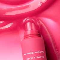 Baume à lèvres hydratant et lissant effet gloss aux couleurs estivales – Baume Butter Gloss Fridays