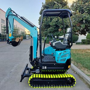 Mini escavatore cingolato cinese multifunzionale. È dotato di un enginetto Kubota ha anche doppie pompe e doppie valvole. - Product Image 1