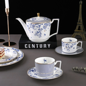 Blue and White Flower Decal Porcelain Chinese <b>Tea</b> Pot Set With Cups Afternoon Time Ceramic Coffee and <b>Tea</b> Sets With Gift <b>Box</b> - Product Image 3