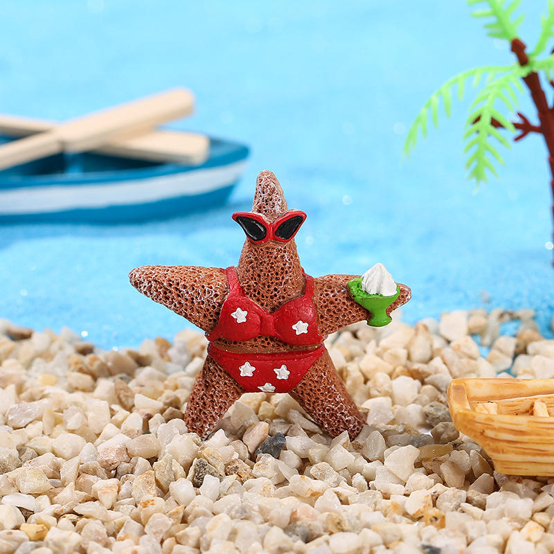 4.5CM Red star with twine