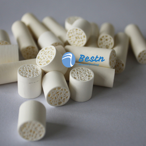 Filtre en céramique moulé à haute température en zircone <span class=keywords><strong>Impression</strong></span> <span class=keywords><strong>3D</strong></span> formant une tige de filtre en céramique de zircone poreuse - Product Image 1