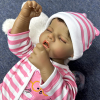 18 Zoll Dunkelhäutige Reborn-Babypuppe mit offenem Mund, eingewurzeltem Haar, geschlossenen Augen, weichem Vinyl, waschbar, Geschenk für Kinder